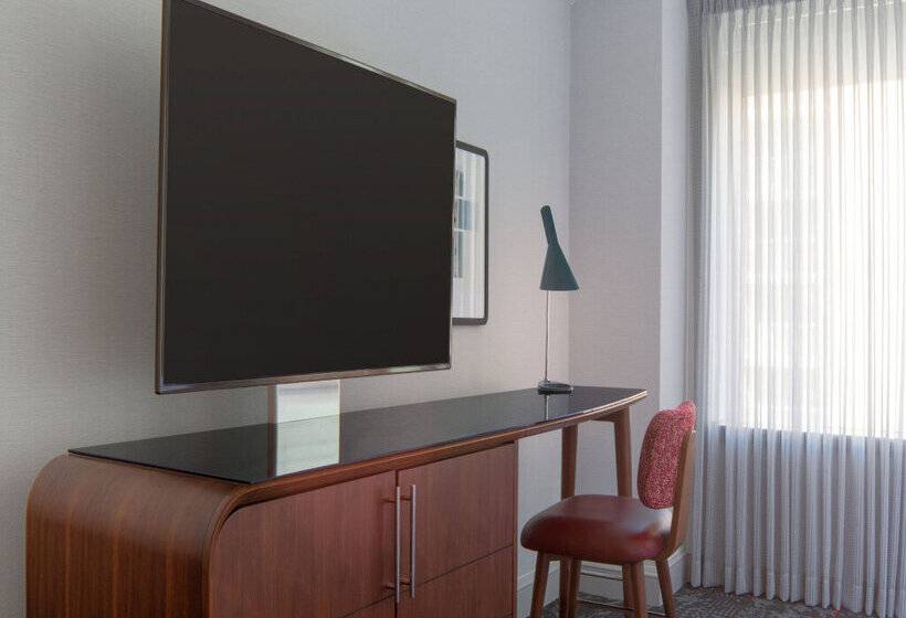 Otel Le Méridien Washington, D.C., The Madison