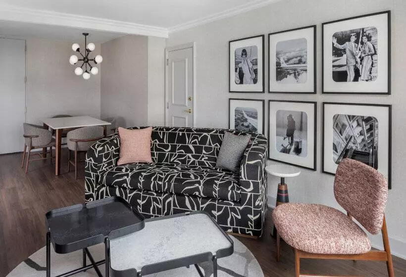 Отель Le Méridien Washington, D.C., The Madison