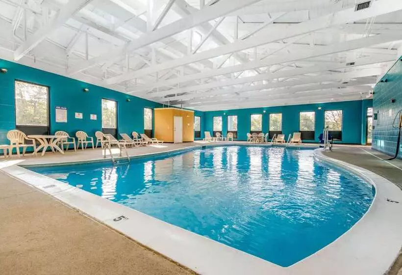 ホテル Quality Inn Lexington East Hamburg Area