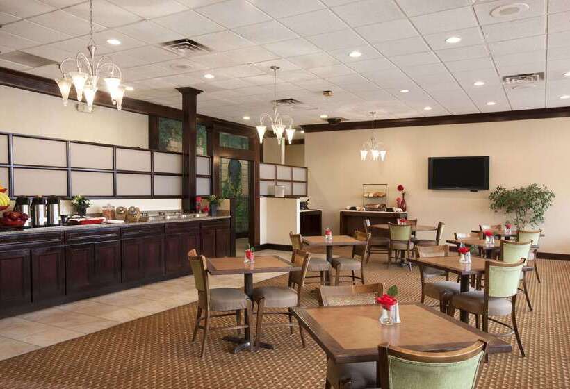 Szálloda Ramada By Wyndham Newark/wilmington