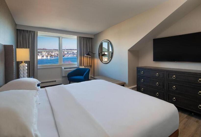 هتل Sheraton Portsmouth Harborside