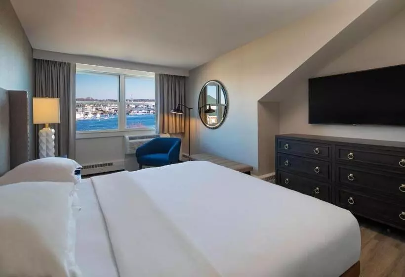 호텔 Sheraton Portsmouth Harborside