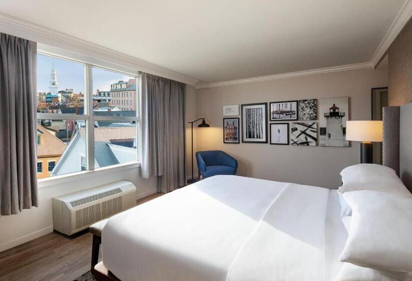 هتل Sheraton Portsmouth Harborside