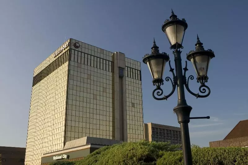 فندق Sheraton Westport Lakeside Chalet