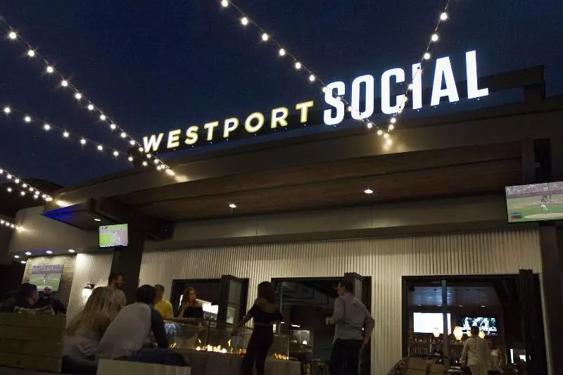 فندق Sheraton Westport Lakeside Chalet