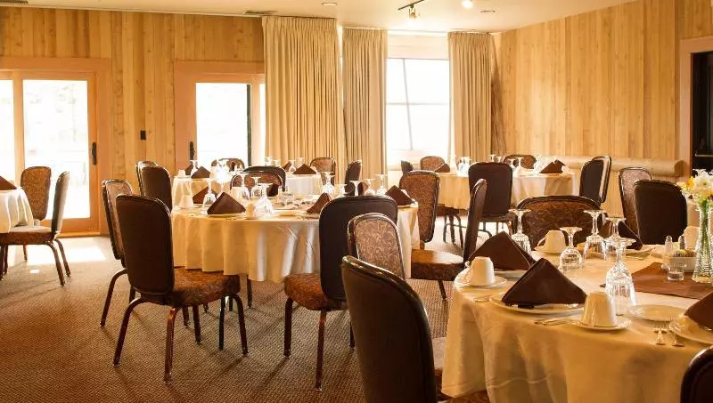 Otel Sun Mountain Lodge