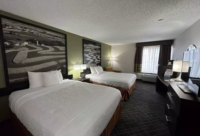 فندق Super 8 By Wyndham Madison South