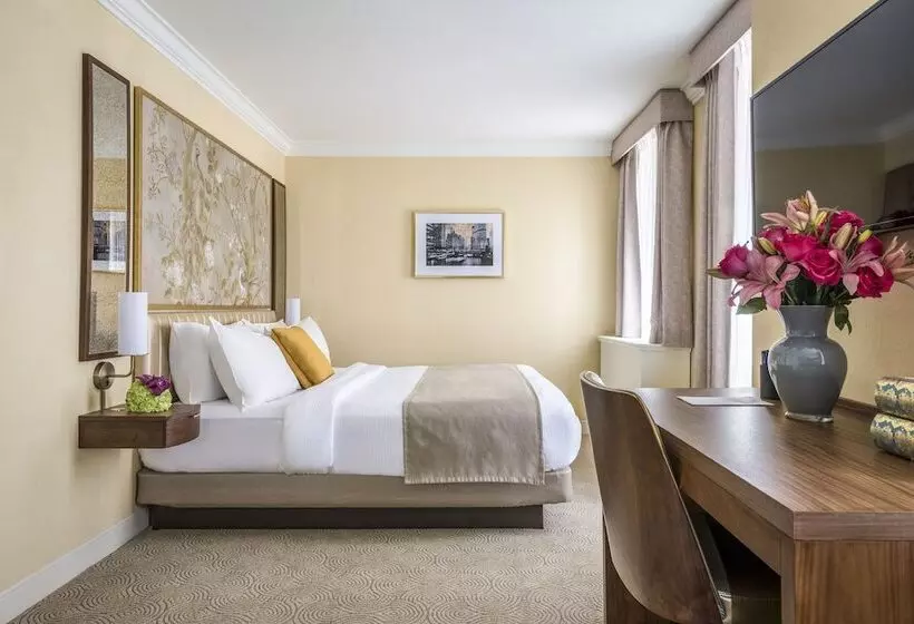 בית מלון כפרי Warwick Allerton  Chicago