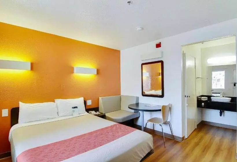 Motel 6ventura, Ca  South