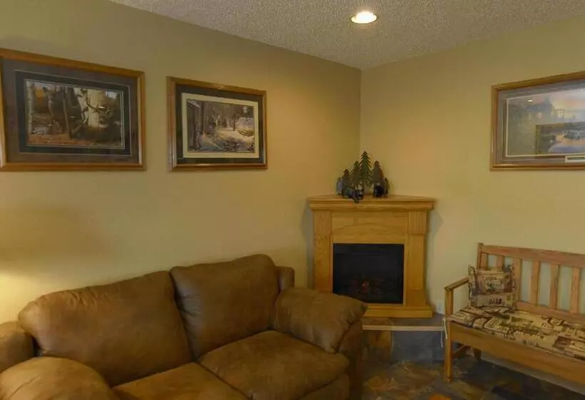 מוטל Americas Best Value Inn & Suites International Falls