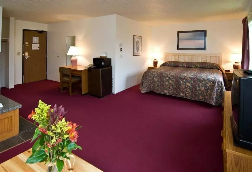 מוטל Americas Best Value Inn & Suites International Falls