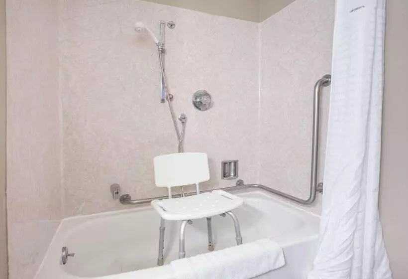 مُتل Grizzly Inn