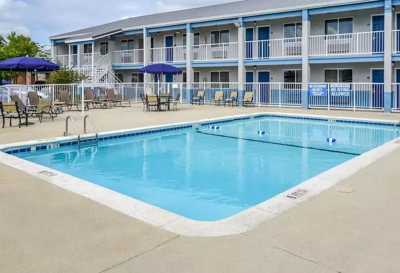 モーテル Rodeway Inn North Charleston Ashley Phosphate