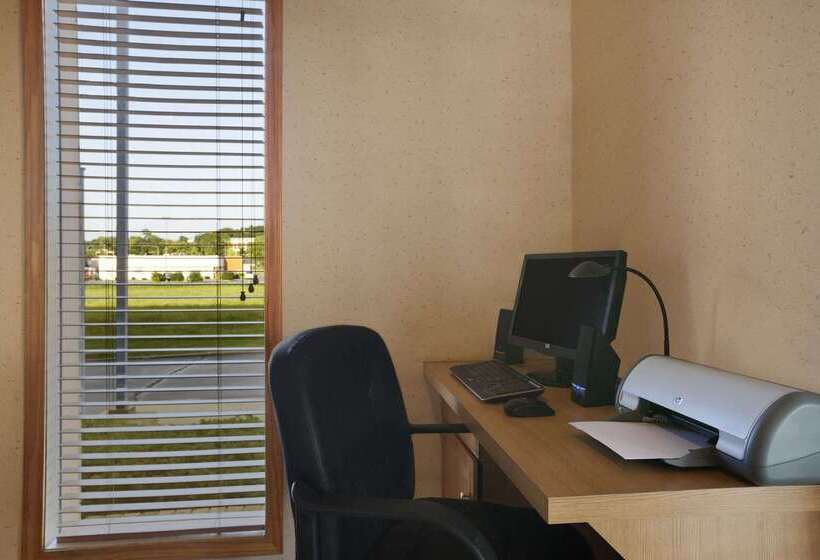 モーテル Super 8 By Wyndham Collinsville St. Louis