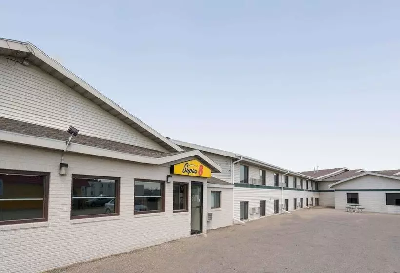 モーテル Super 8 By Wyndham Fargo/i29/west Acres Mall