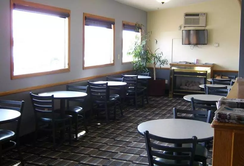 モーテル Super 8 By Wyndham Fargo/i29/west Acres Mall