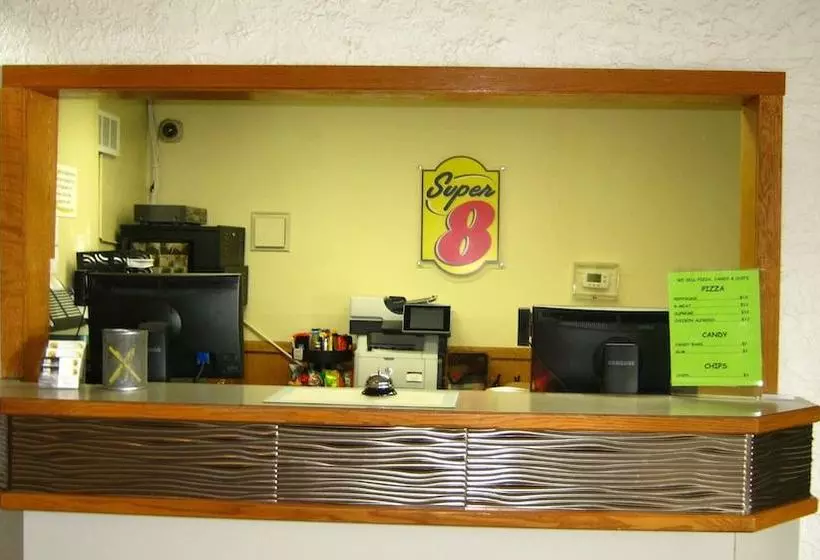 モーテル Super 8 By Wyndham Fargo/i29/west Acres Mall