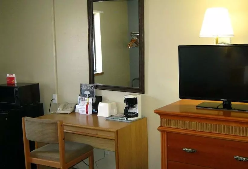 モーテル Super 8 By Wyndham Fargo/i29/west Acres Mall