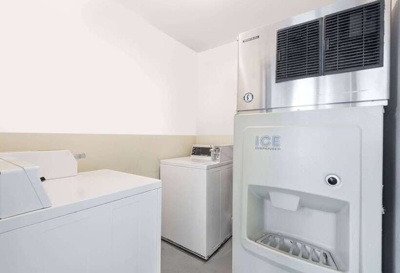 Motel Super 8 By Wyndham Fernley