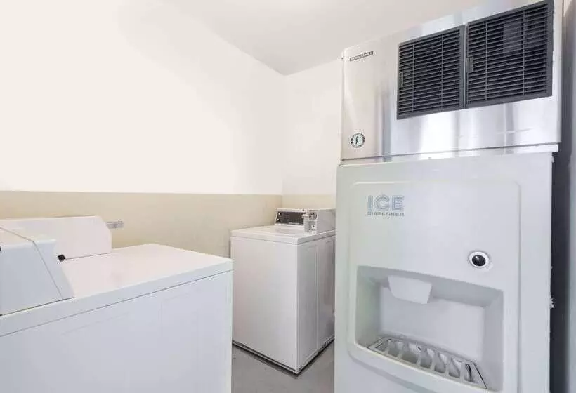 Motel Super 8 By Wyndham Fernley