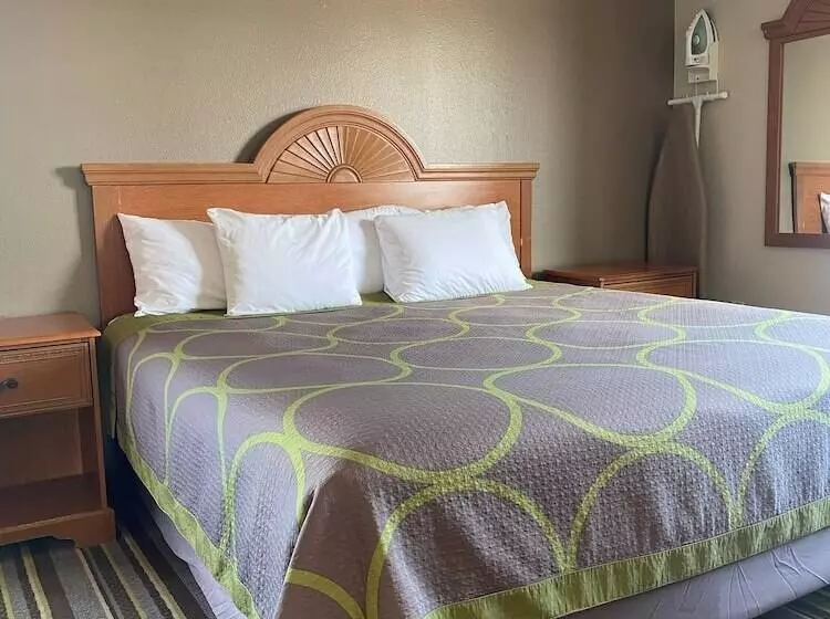 Motel Super 8 By Wyndham Liberal Ks