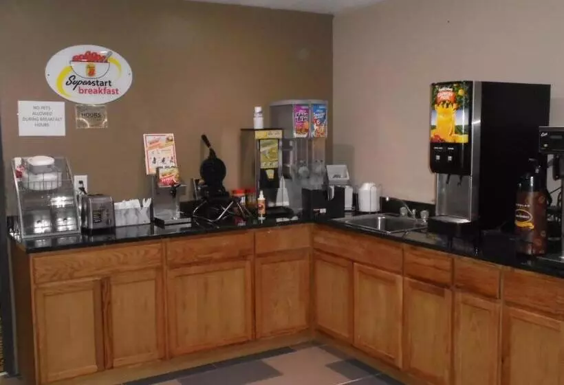 Мотель Super 8 By Wyndham Okawville