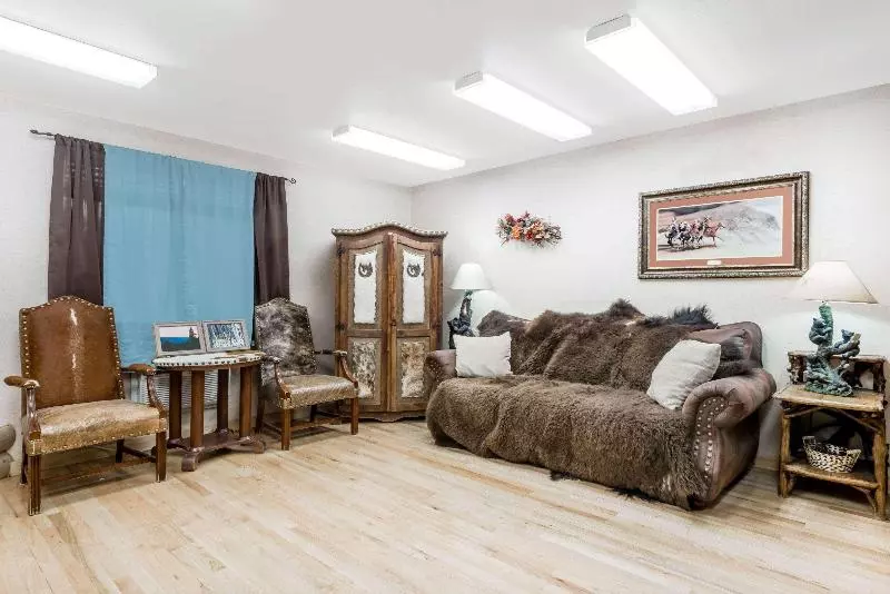 Мотель Super 8 By Wyndham Powell