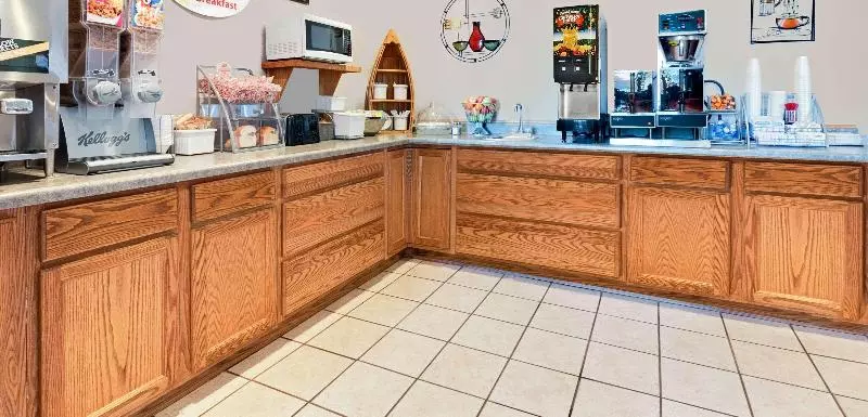 فندق على الطريق Super 8 By Wyndham Spearfish