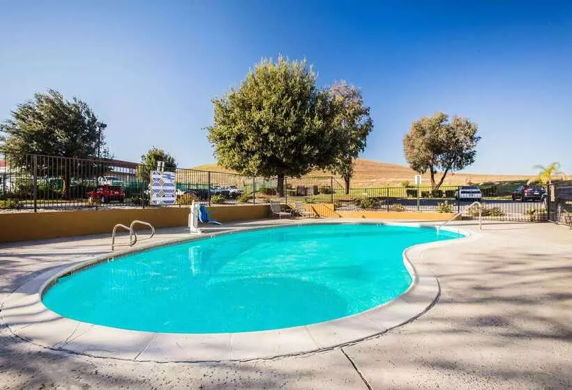 Мотель Super 8 By Wyndham Vacaville