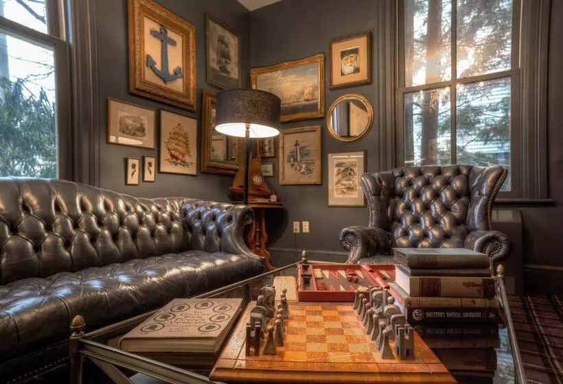 The Hotel Portsmouth Downtown