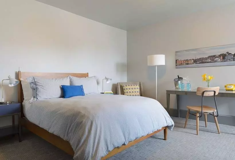 The Hotel Portsmouth Downtown