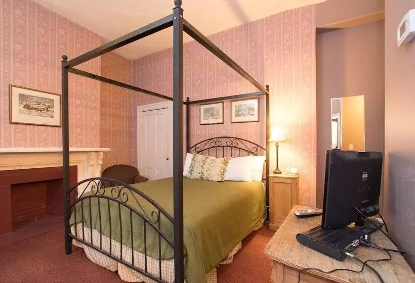 Biltmore Suites Hotel