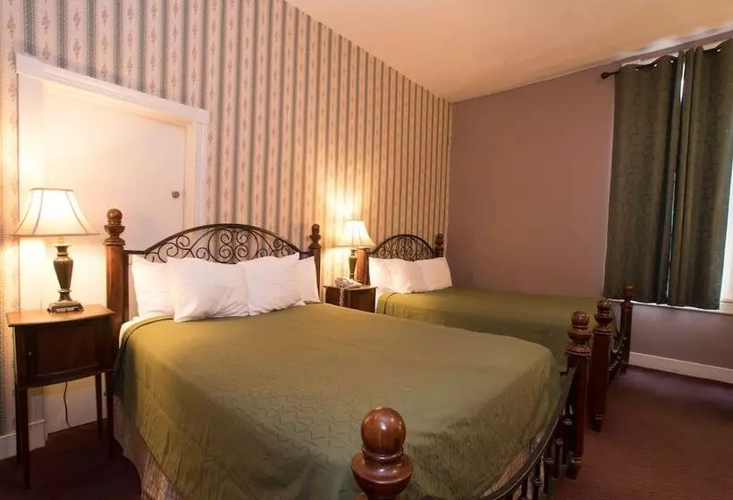 Biltmore Suites Hotel