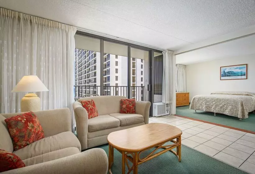 فندق Aston At The Waikiki Banyan