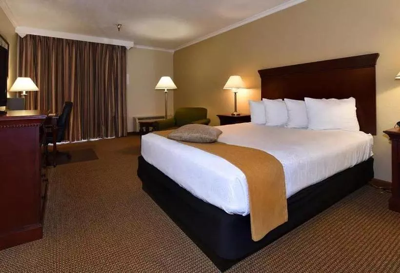 Hotel Best Western Plus Ahtanum Inn