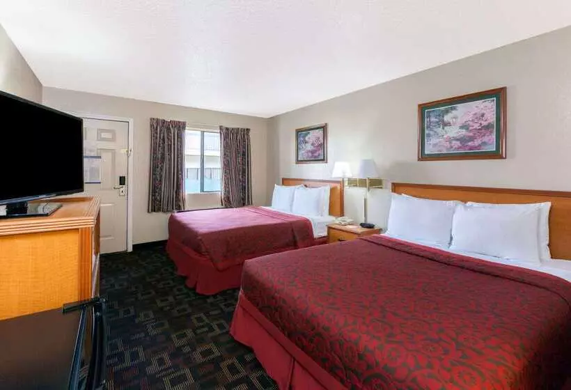 ホテル Days Inn By Wyndham Oklahoma City West