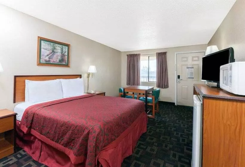 ホテル Days Inn By Wyndham Oklahoma City West