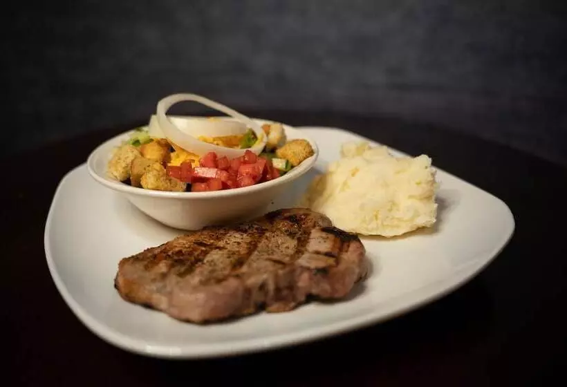 Delta Hotels By Marriott Toledo