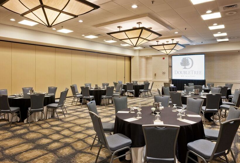 Doubletree By Hilton Hotel Boston   Westborough