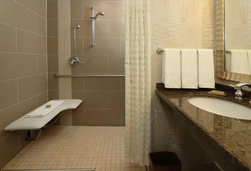 Doubletree By Hilton Hotel Boston   Westborough