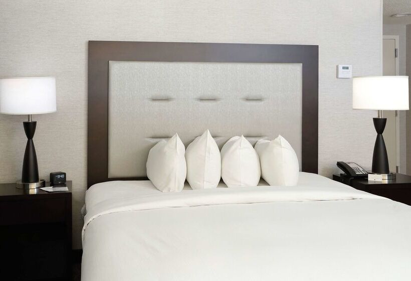 Doubletree By Hilton Hotel Boston   Westborough