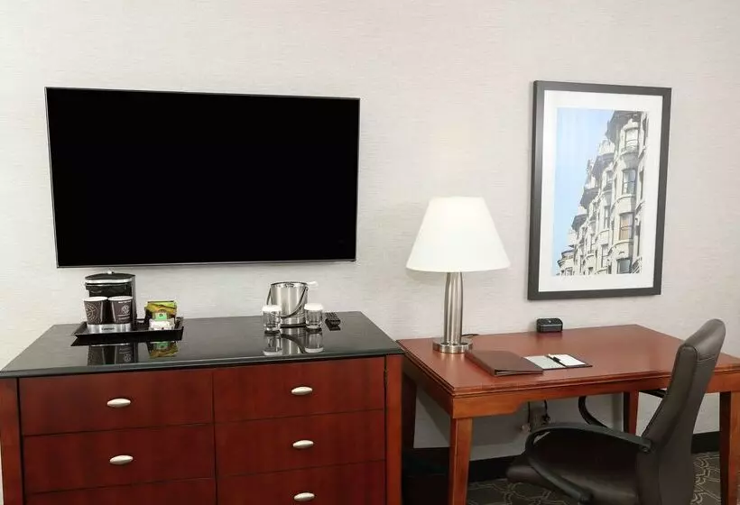 Doubletree By Hilton Hotel Boston   Westborough