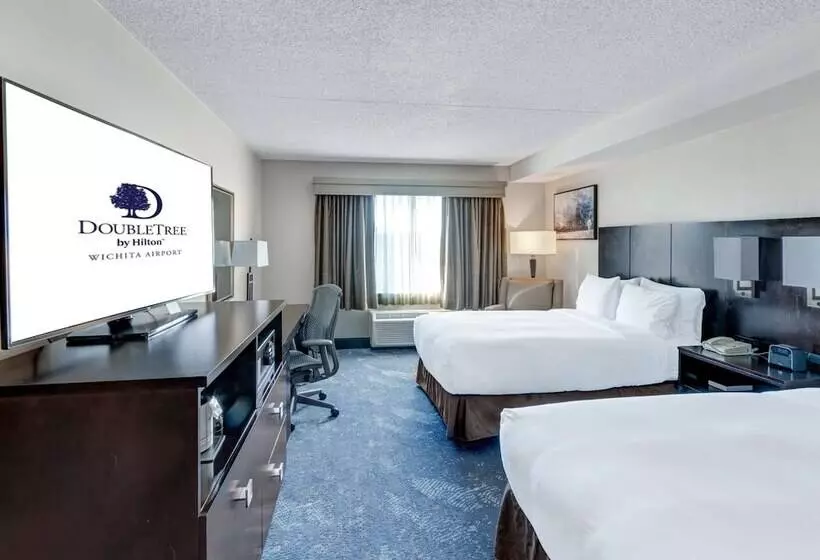 Doubletree By Hilton Hotel Wichita Airport