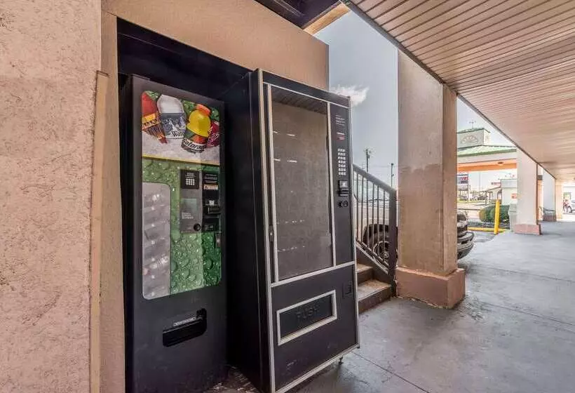 فندق Econo Lodge