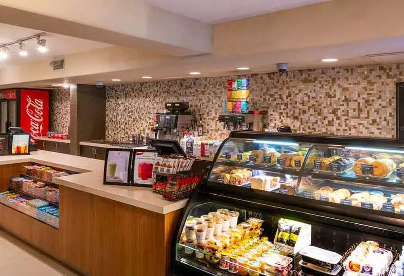 Отель Hilton Phoenix Resort At The Peak