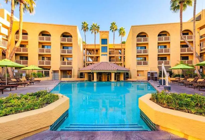 Отель Hilton Phoenix Resort At The Peak