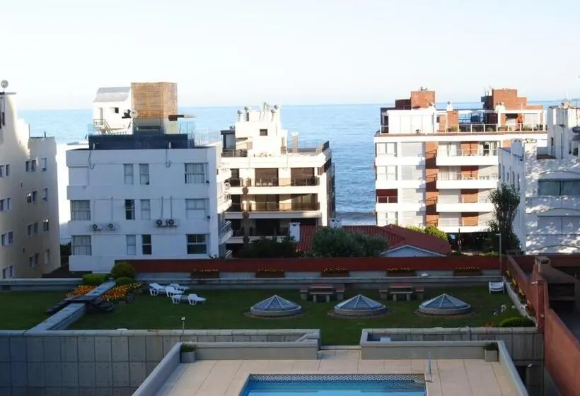 Hotelli Iberia
