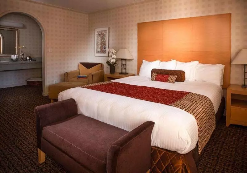 בית מלון כפרי Menlo Park Inn