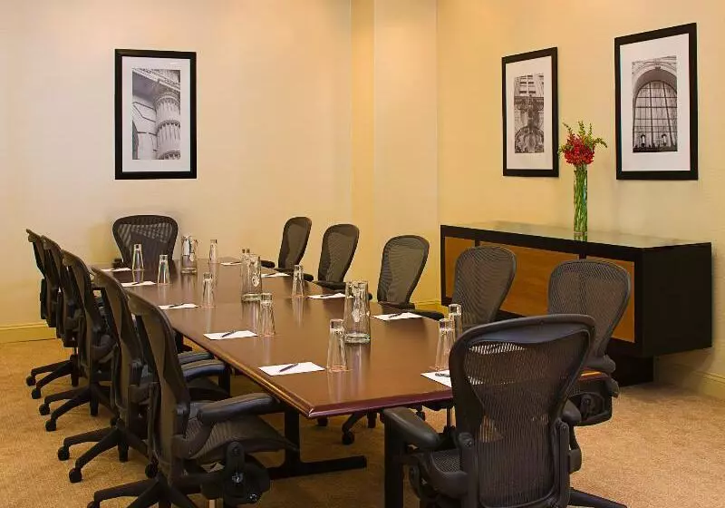 호텔 Sheraton Philadelphia Downtown