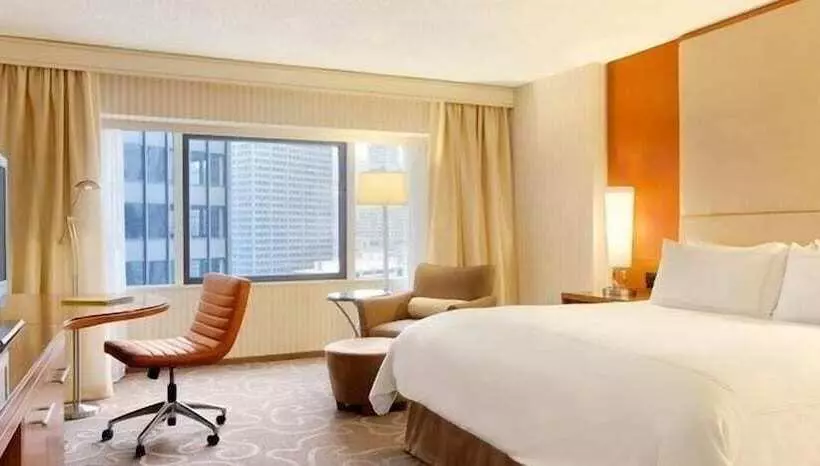 فندق Swissôtel Chicago